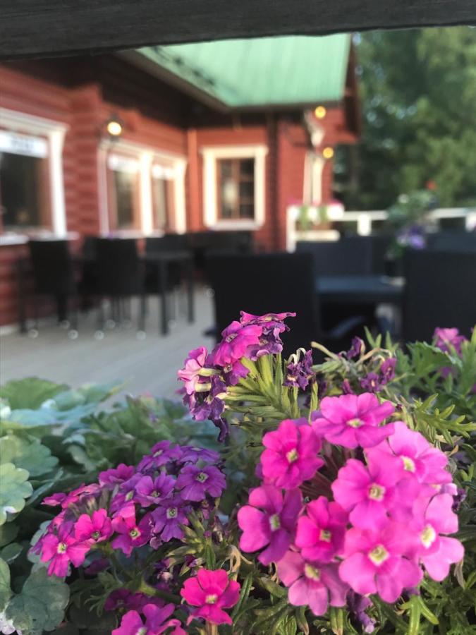 Hotelli Kolari Buitenkant foto