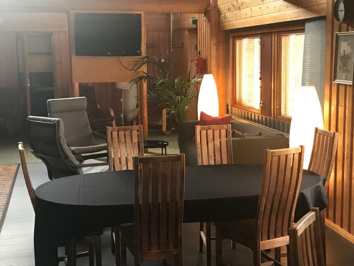 Hotelli Kolari Buitenkant foto